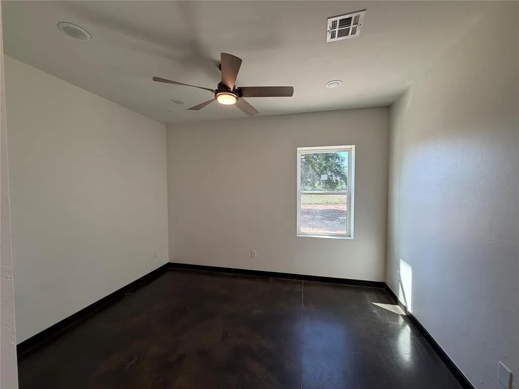 Photo 18 — 11921 SW 104th Street, Mustang, OK 73064