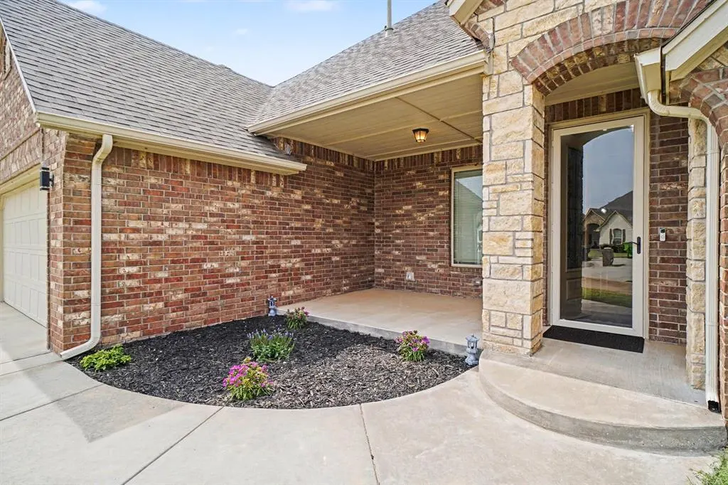 Photo 4 — 5136 SW 120th Terrace, Oklahoma City, OK 73173