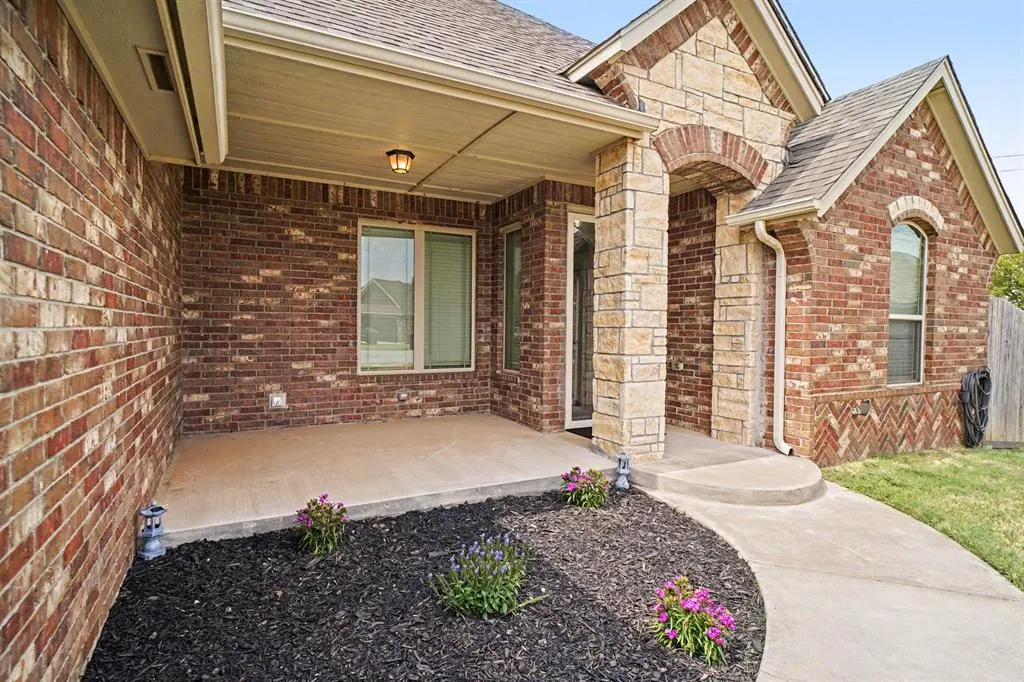 Photo 3 — 5136 SW 120th Terrace, Oklahoma City, OK 73173