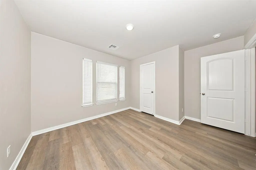 Photo 8 — 920 NW 3rd Street, Newcastle, OK 73065
