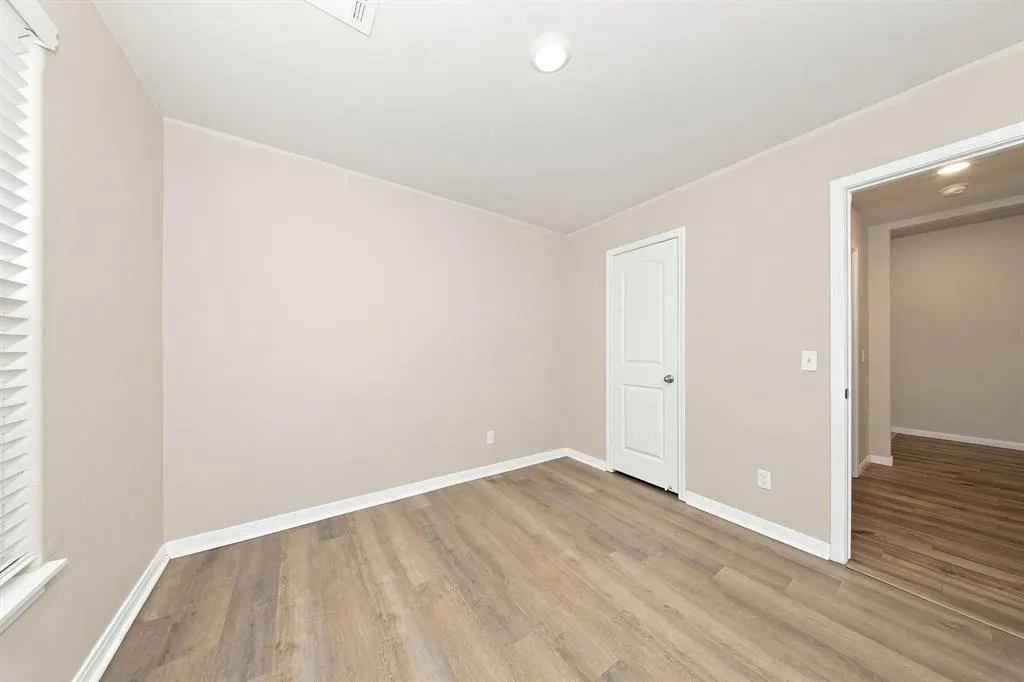 Photo 10 — 920 NW 3rd Street, Newcastle, OK 73065