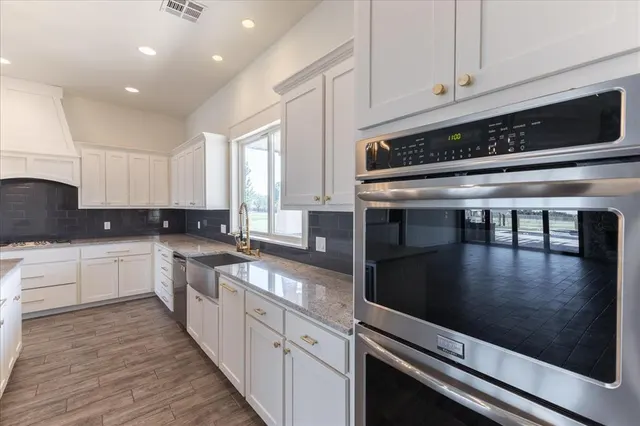 Photo 5 — 2889 SW 3rd Street, Blanchard, OK 73010