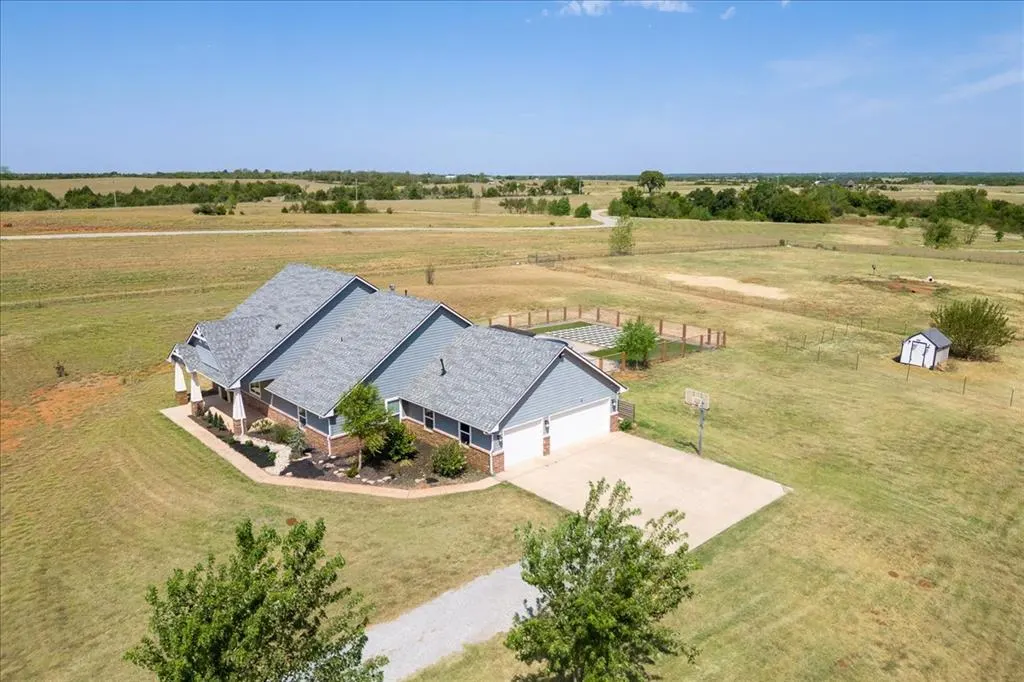 Photo 49 — 2889 SW 3rd Street, Blanchard, OK 73010