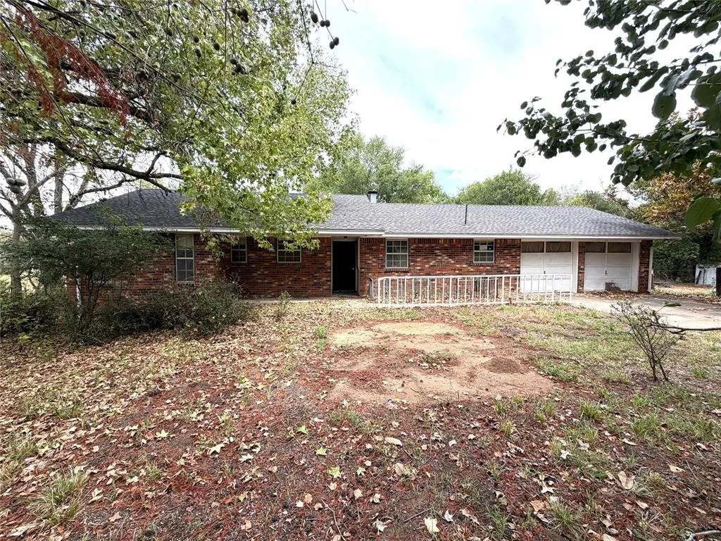 Photo 3 — 30006 Homer Lane, Shawnee, OK 74801