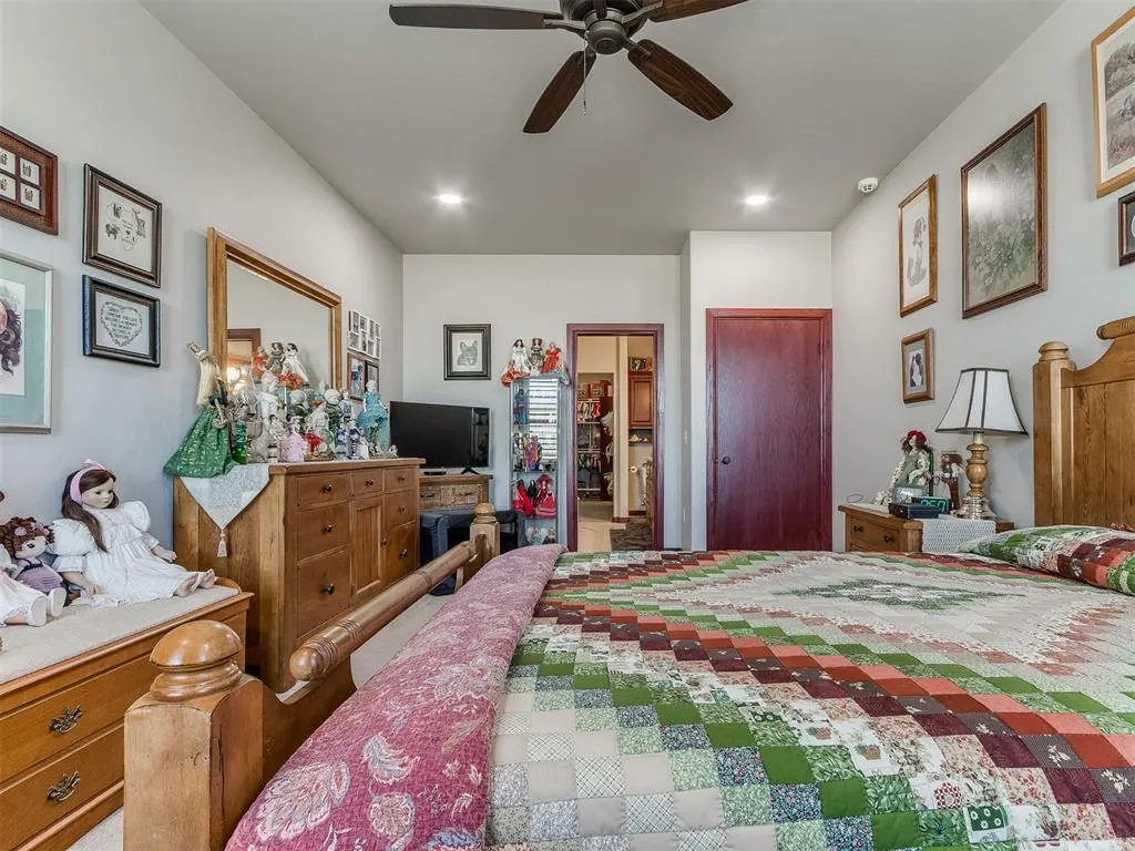 Photo 20 — 401 Carlow Way, Yukon, OK 73099