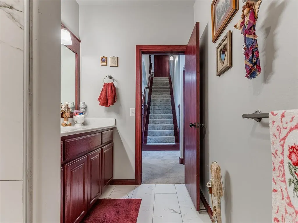 Photo 32 — 401 Carlow Way, Yukon, OK 73099