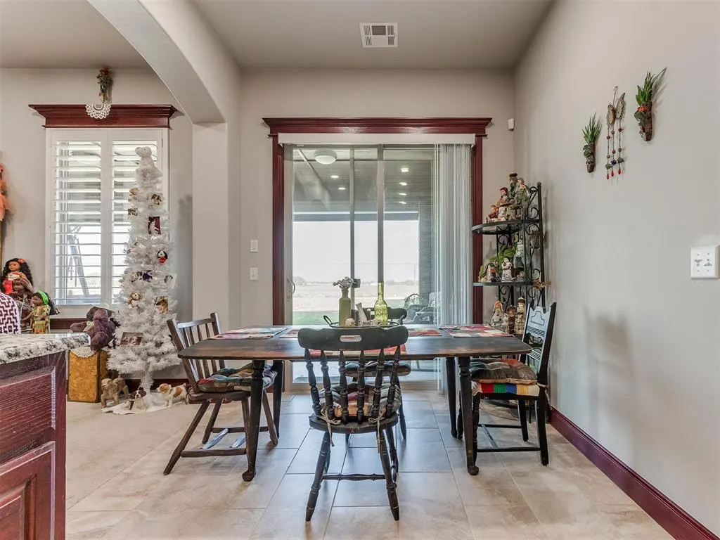 Photo 37 — 401 Carlow Way, Yukon, OK 73099