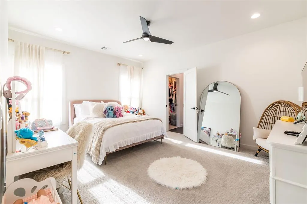 Photo 38 — 809 NW 68th Street, Oklahoma City, OK 73116