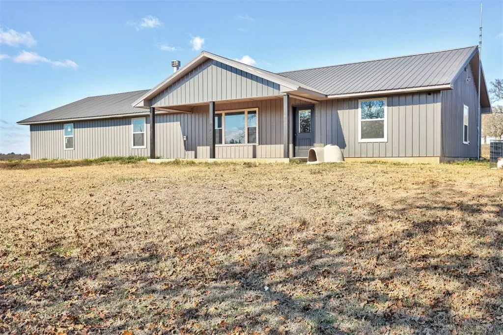 Photo 2 — 30528 Highway 39, Wanette, OK 74878