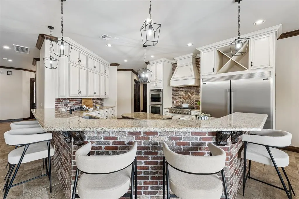 Photo 6 — 15708 Laguna Drive, Edmond, OK 73013