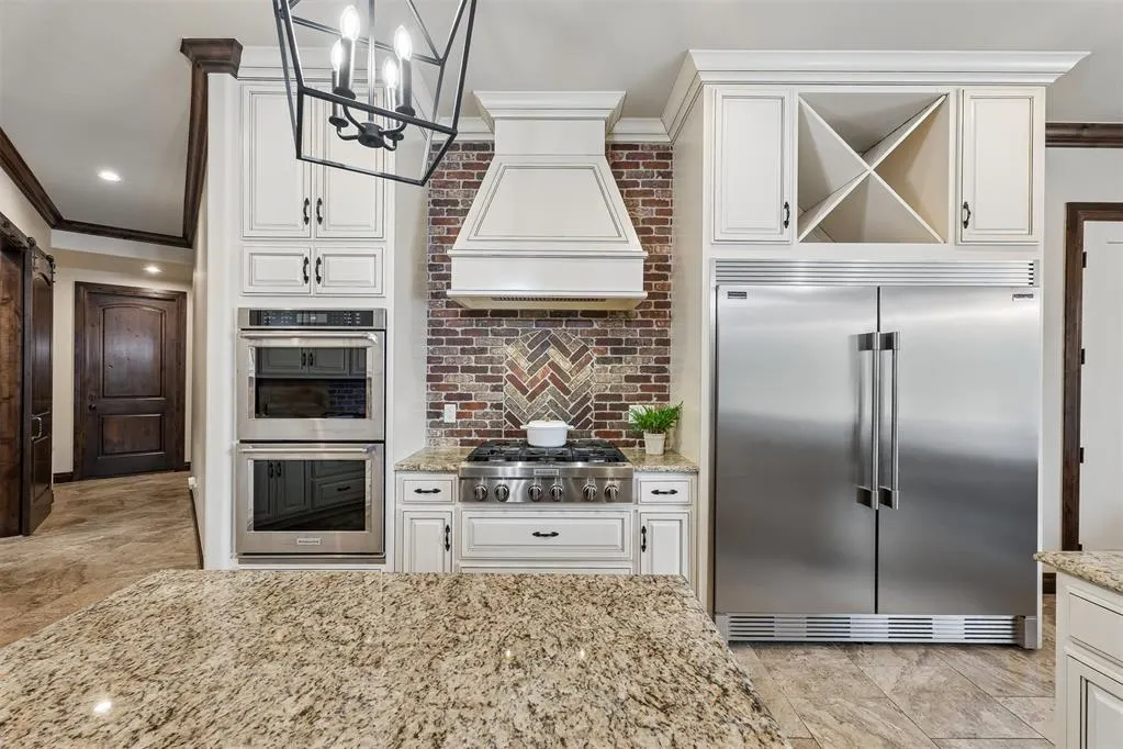 Photo 9 — 15708 Laguna Drive, Edmond, OK 73013
