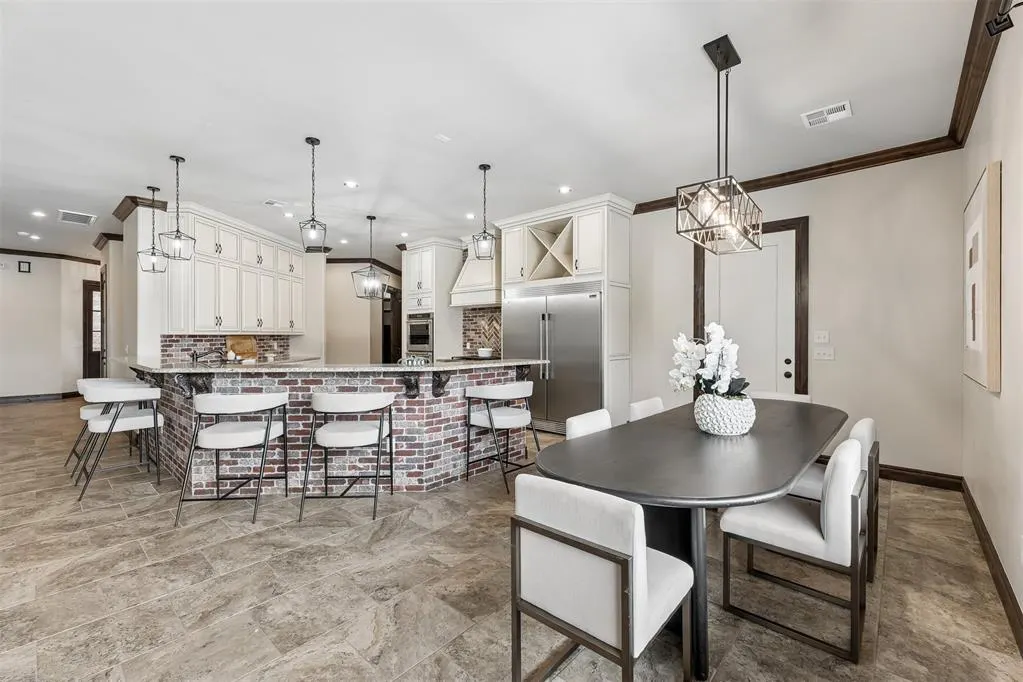 Photo 12 — 15708 Laguna Drive, Edmond, OK 73013