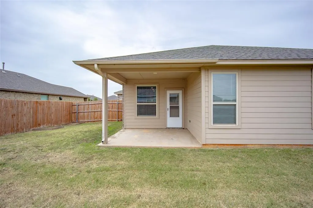 Photo 36 — 2501 Colby Court, Yukon, OK 73099
