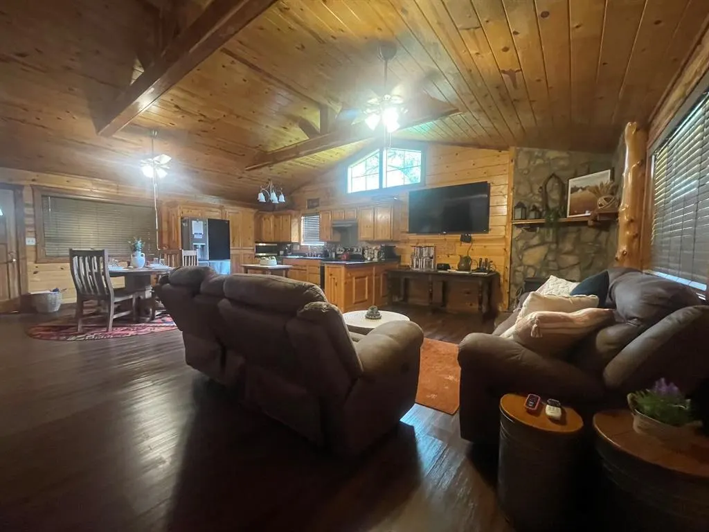 Photo 15 — 260 Box Elder Lane, Broken Bow, OK 74728