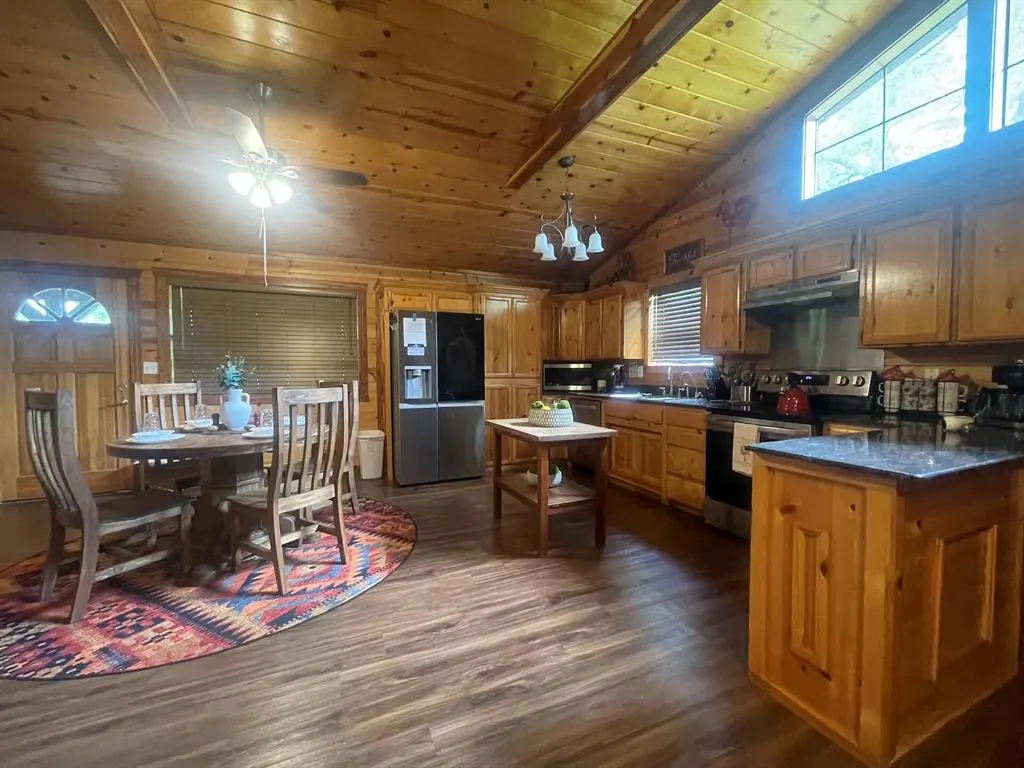Photo 18 — 260 Box Elder Lane, Broken Bow, OK 74728