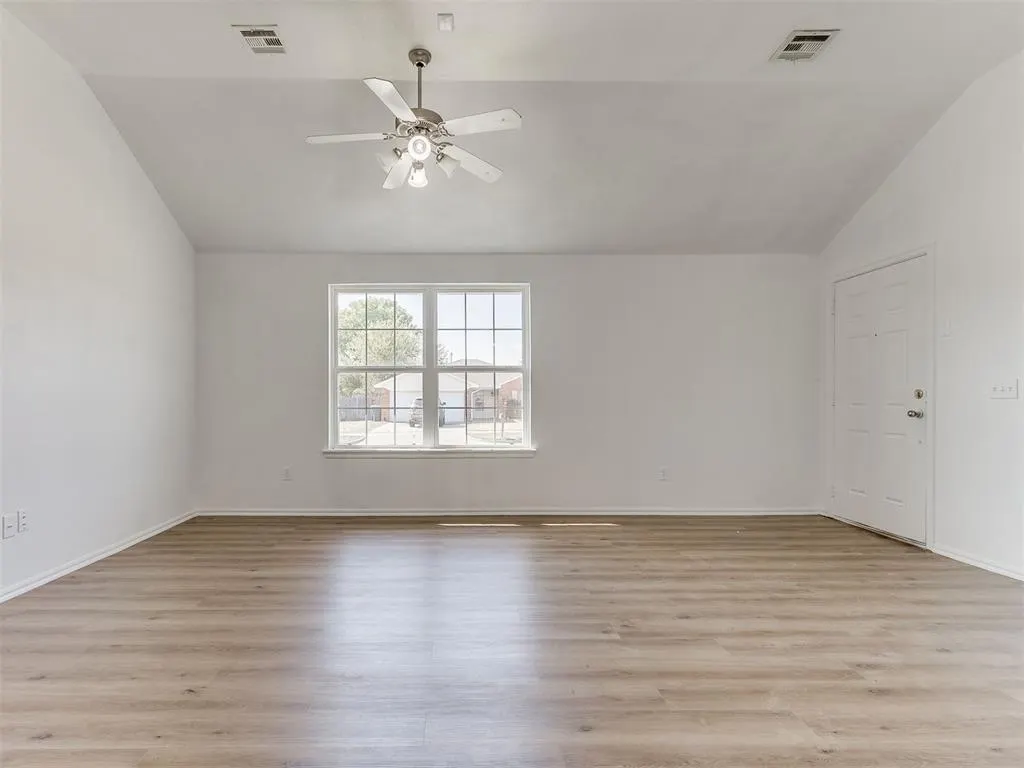 Photo 27 — 902 Beaumont Square, Norman, OK 73071
