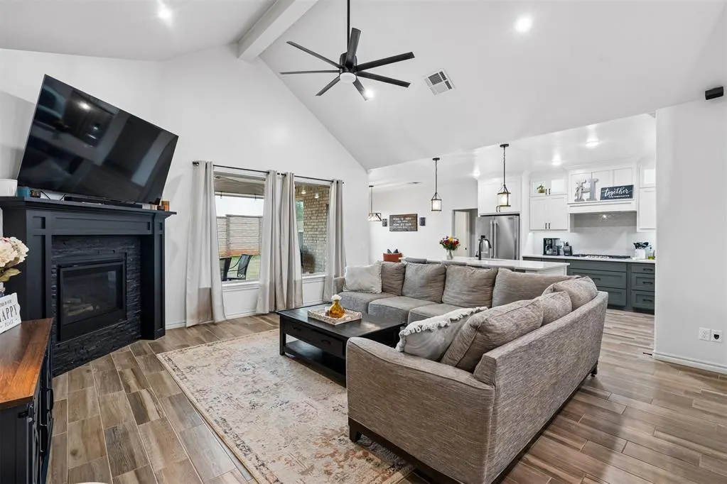 Photo 3 — 14101 Village Creek Way, Piedmont, OK 73078