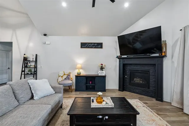 Photo 7 — 14101 Village Creek Way, Piedmont, OK 73078