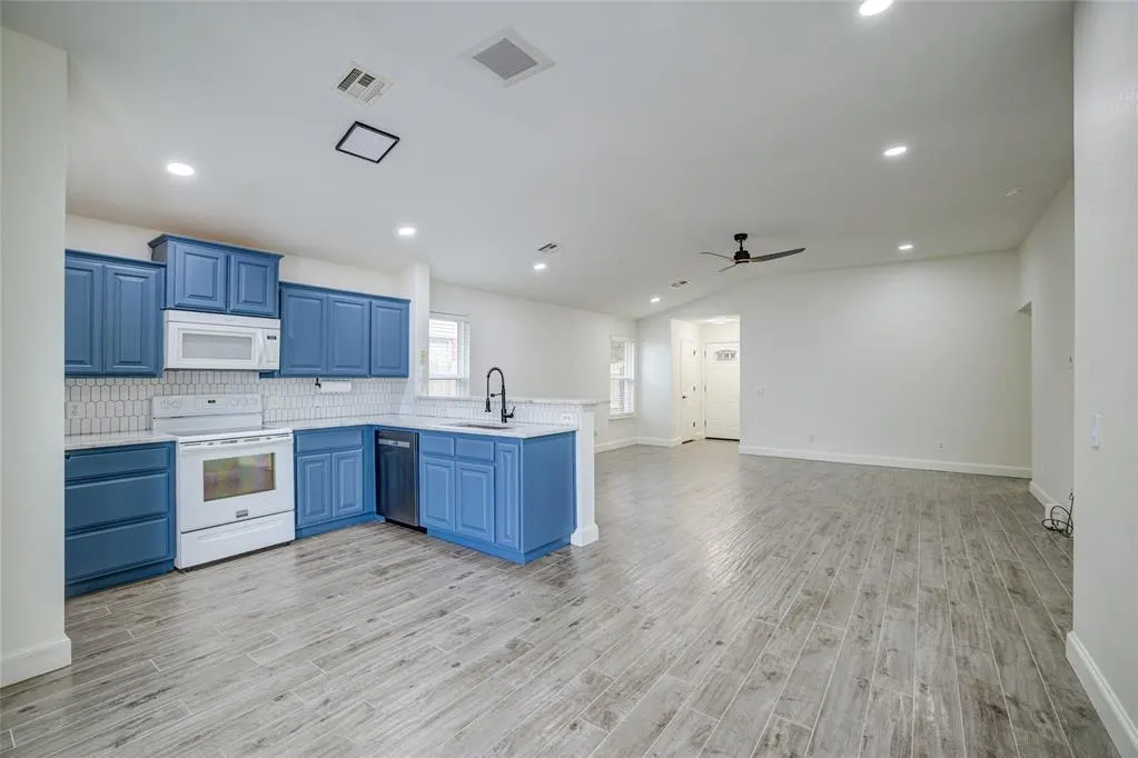 Photo 12 — 2812 Edgemere Drive, Norman, OK 73071