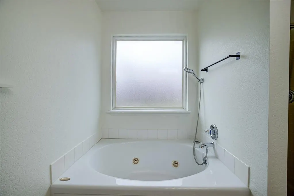 Photo 19 — 2812 Edgemere Drive, Norman, OK 73071