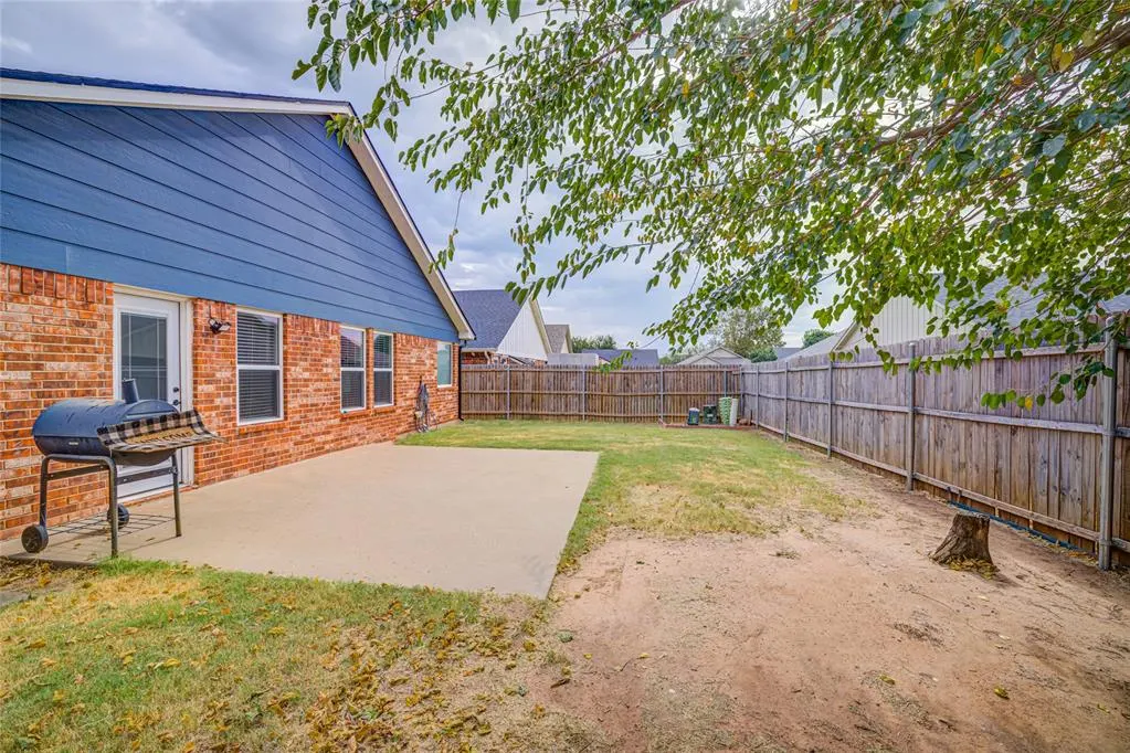 Photo 38 — 2812 Edgemere Drive, Norman, OK 73071