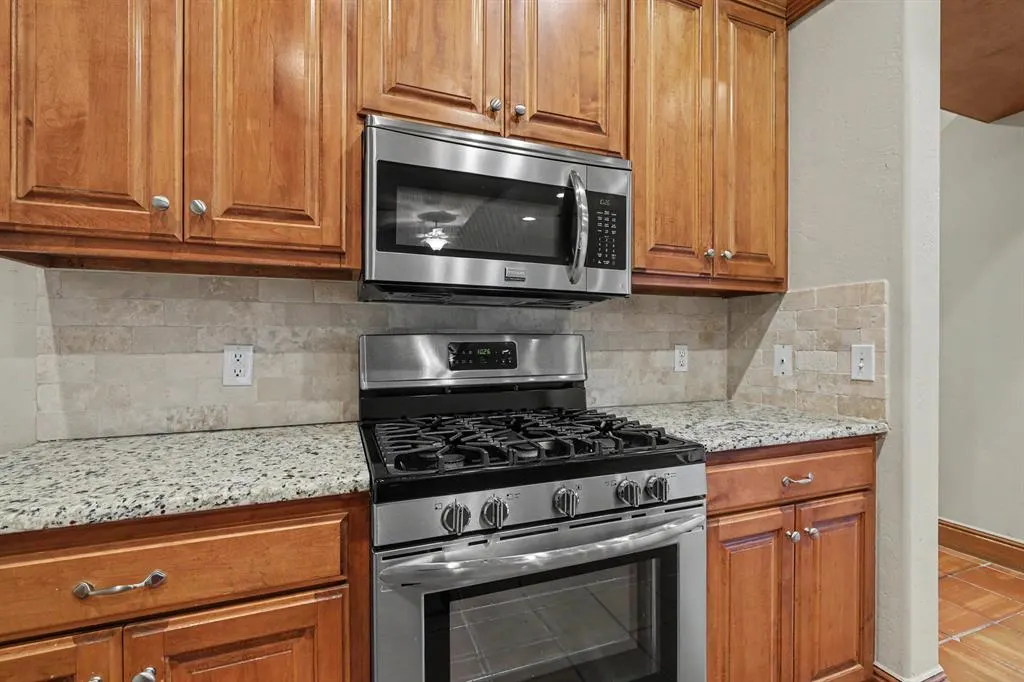 Photo 15 — 13300 Prairie View Lane, Oklahoma City, OK 73142
