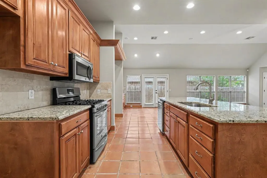 Photo 16 — 13300 Prairie View Lane, Oklahoma City, OK 73142