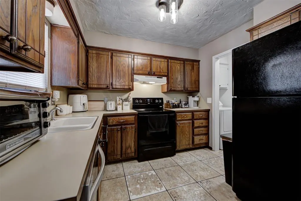 Photo 16 — 1038 W Griggs Way, Mustang, OK 73064