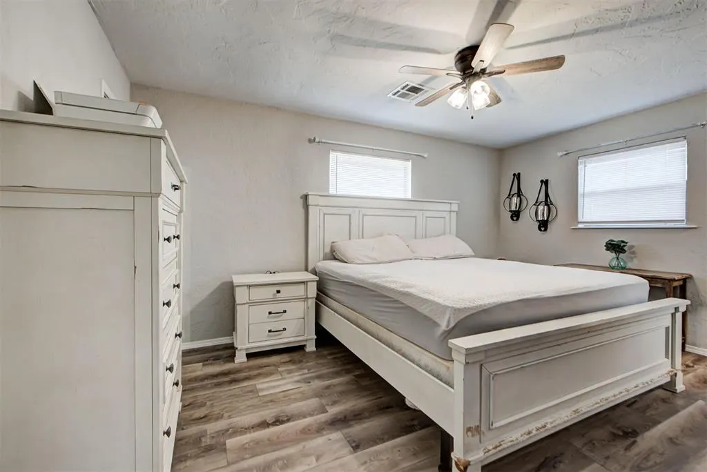 Photo 24 — 1038 W Griggs Way, Mustang, OK 73064