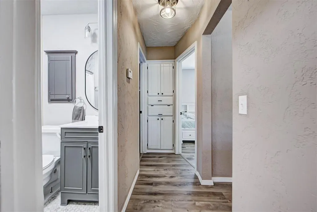 Photo 31 — 1038 W Griggs Way, Mustang, OK 73064