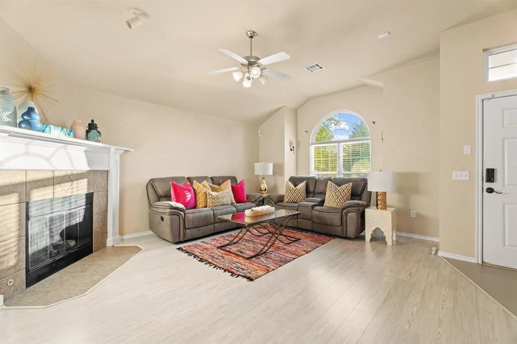 Photo 3 — 2605 Northern Hills Road, Norman, OK 73071