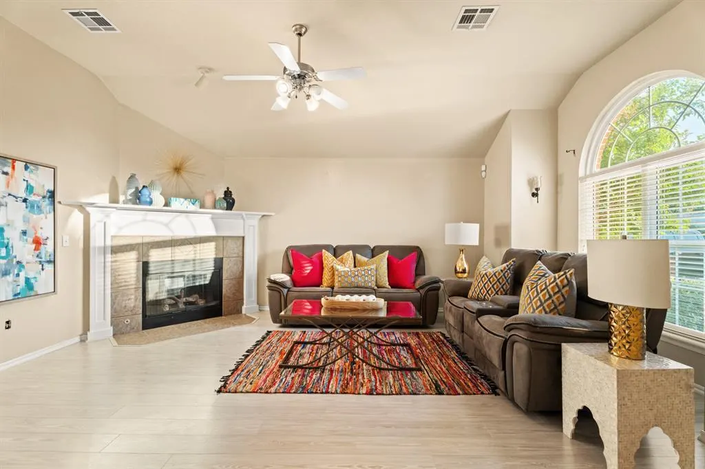 Photo 4 — 2605 Northern Hills Road, Norman, OK 73071