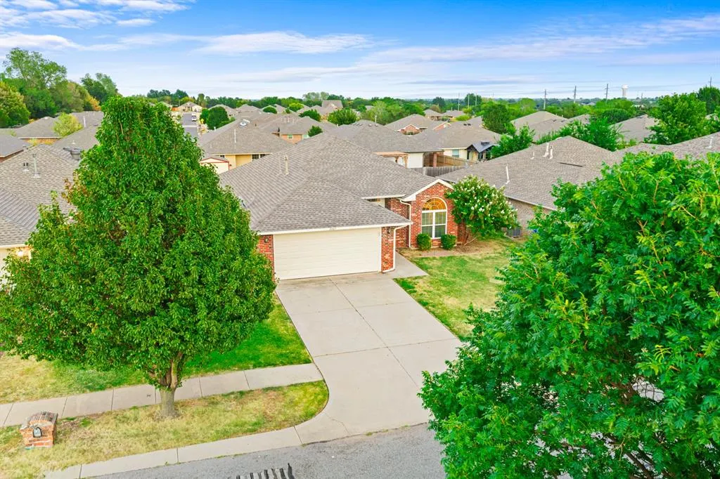 Photo 22 — 2605 Northern Hills Road, Norman, OK 73071