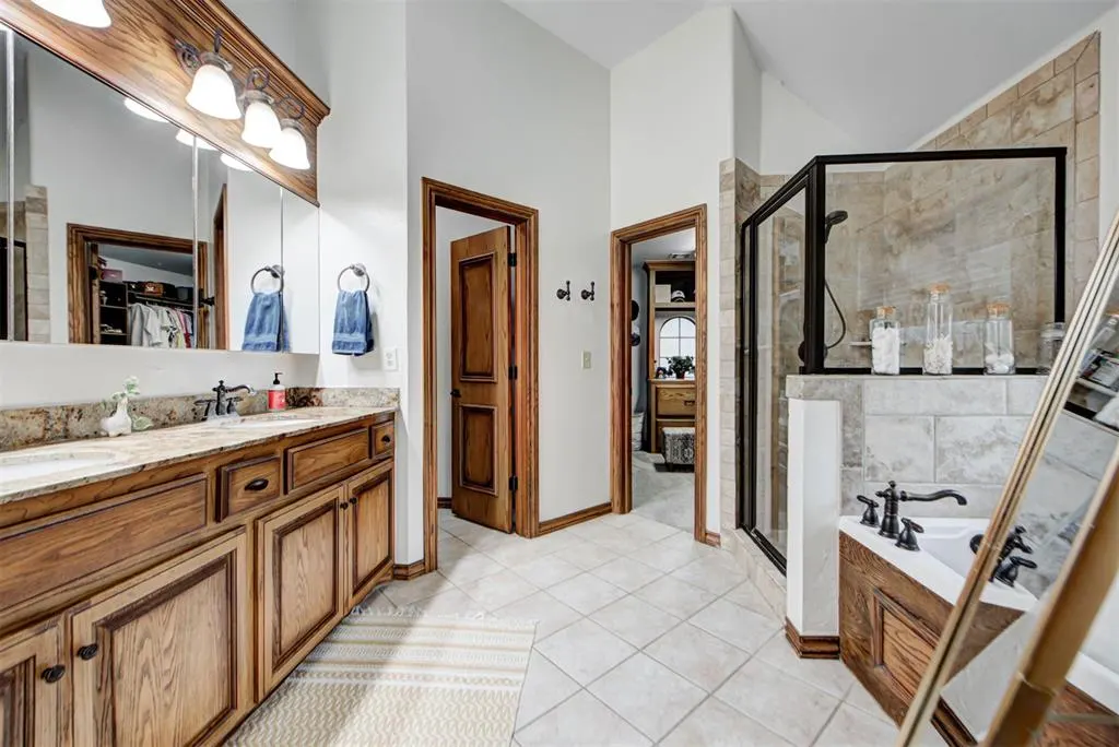 Photo 27 — 7408 NE 133rd Street, Edmond, OK 73013