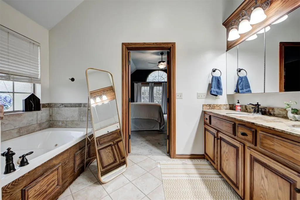 Photo 29 — 7408 NE 133rd Street, Edmond, OK 73013