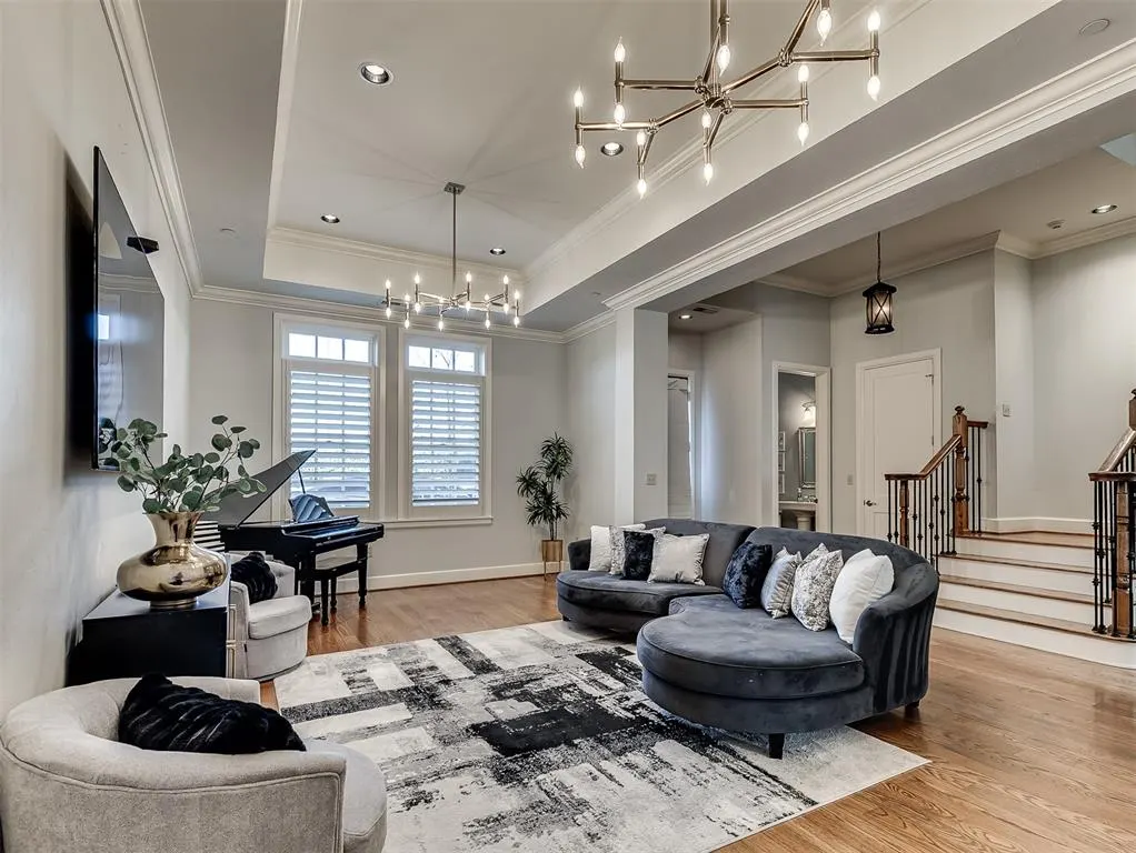 Photo 2 — 414 NE 2nd Street, Oklahoma City, OK 73104