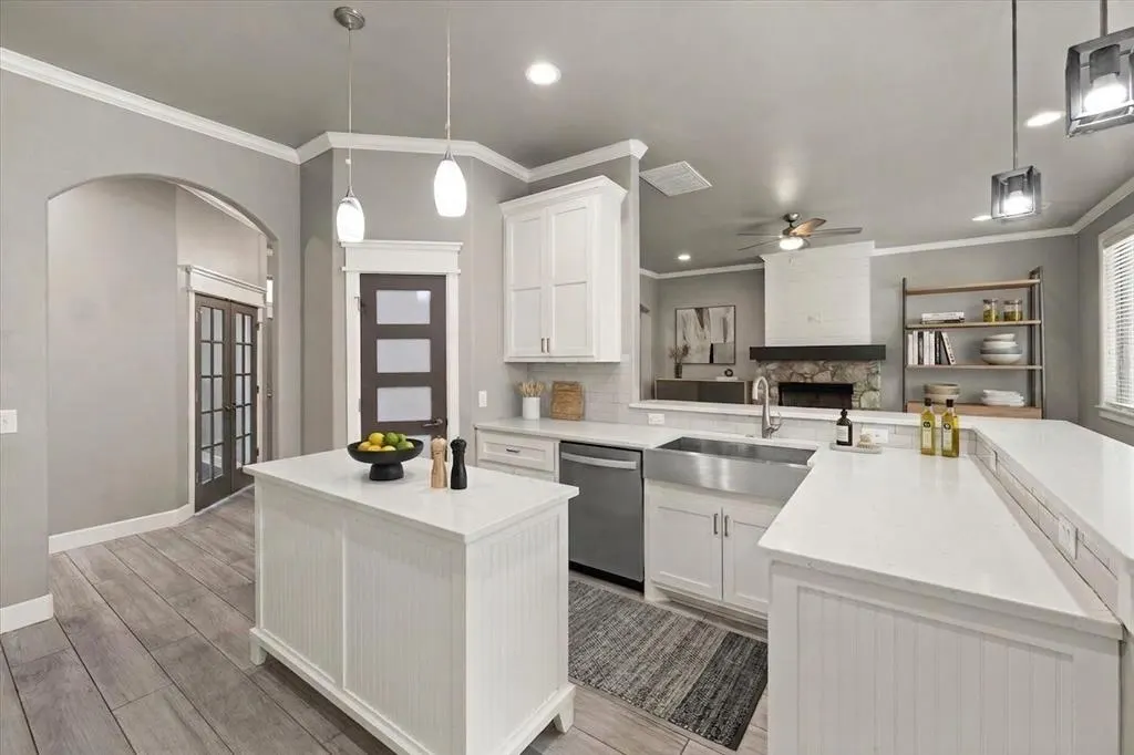Photo 6 — 14640 Rochefort Lane, Yukon, OK 73099