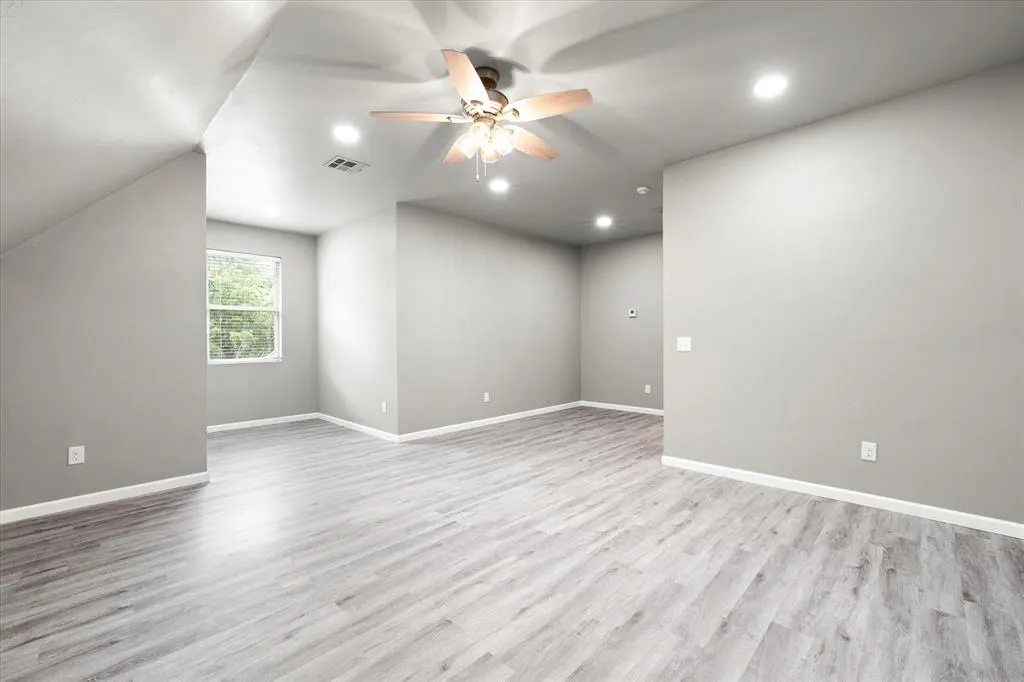 Photo 31 — 14640 Rochefort Lane, Yukon, OK 73099