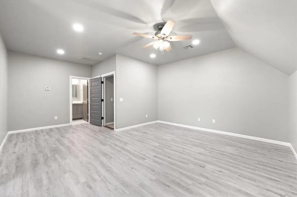 Photo 32 — 14640 Rochefort Lane, Yukon, OK 73099