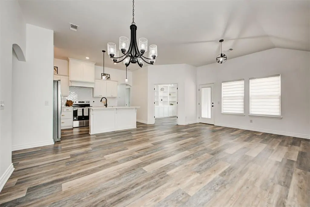 Photo 7 — 18640 Luna Drive, Edmond, OK 73012