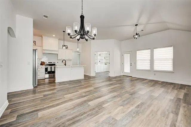 Photo 7 — 18640 Luna Drive, Edmond, OK 73012