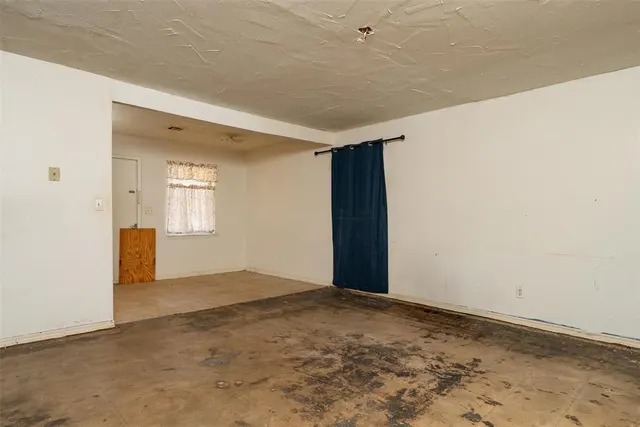 Photo 8 — 507 N Seminole Street, Asher, OK 74826