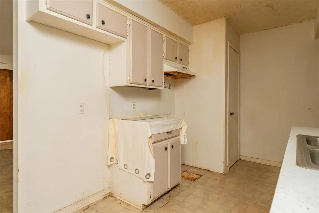 Photo 12 — 507 N Seminole Street, Asher, OK 74826