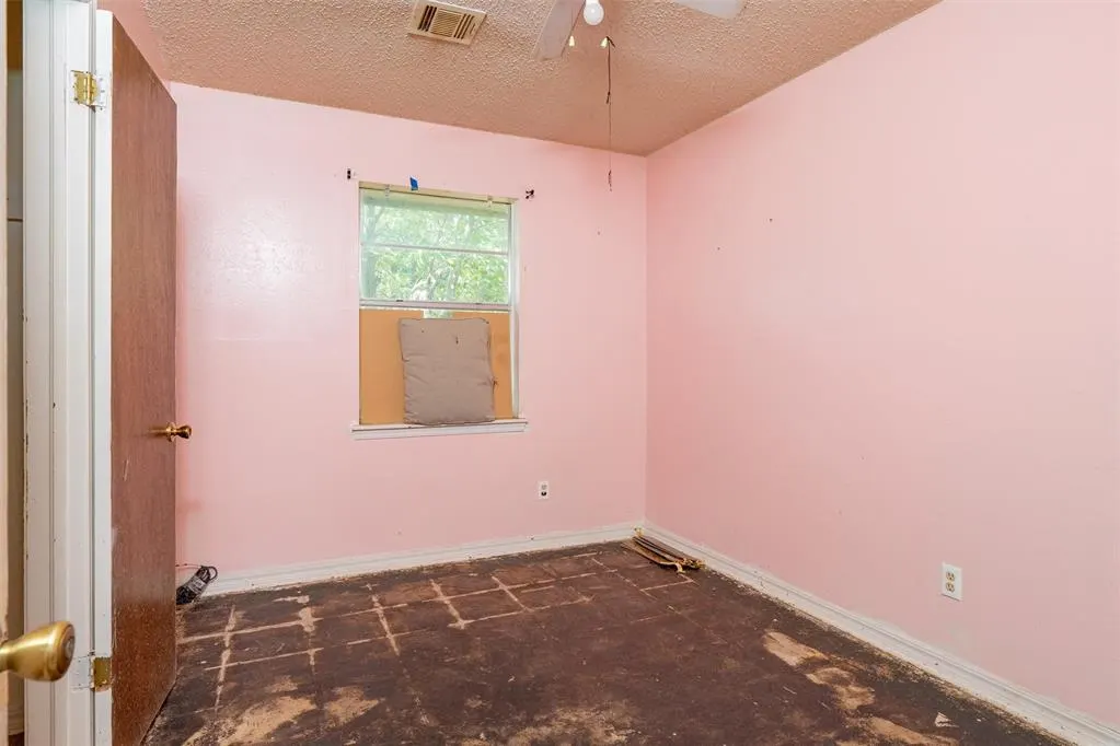 Photo 13 — 507 N Seminole Street, Asher, OK 74826