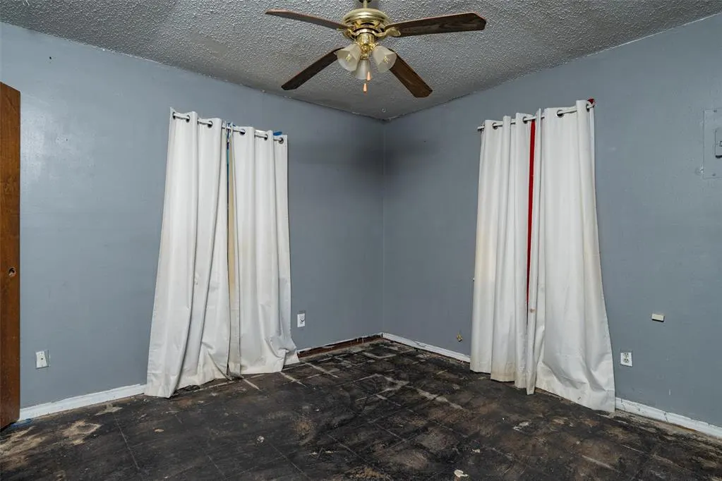 Photo 16 — 507 N Seminole Street, Asher, OK 74826