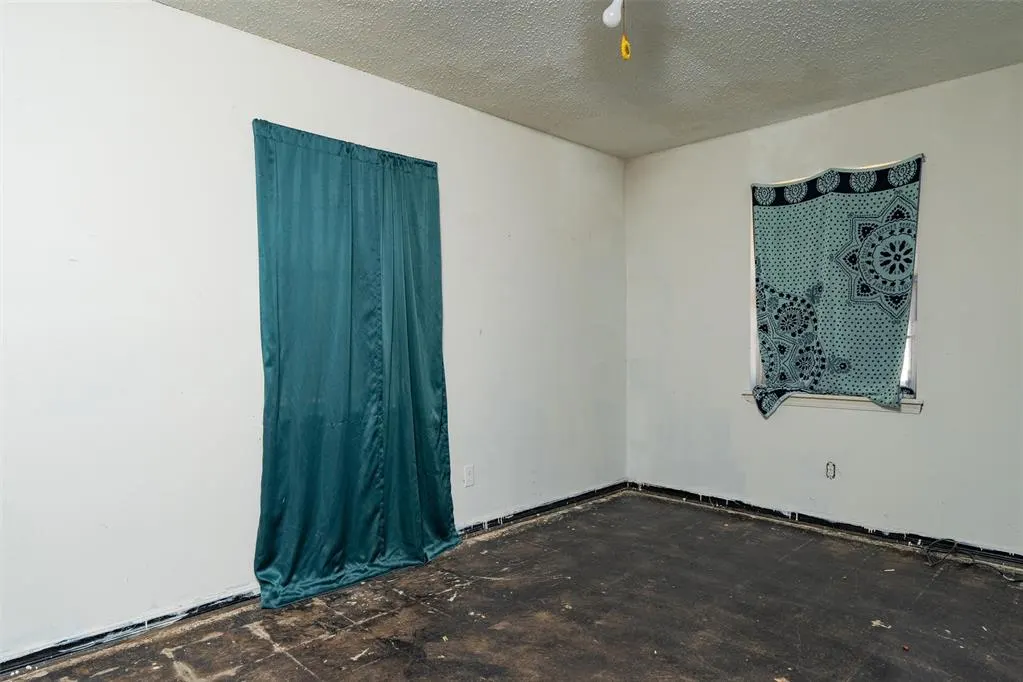 Photo 19 — 507 N Seminole Street, Asher, OK 74826