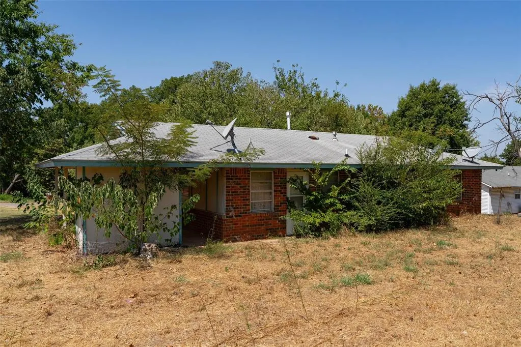Photo 21 — 507 N Seminole Street, Asher, OK 74826