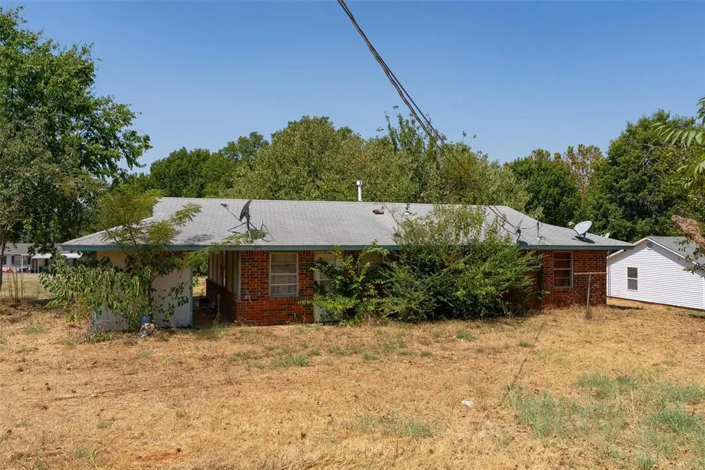 Photo 22 — 507 N Seminole Street, Asher, OK 74826