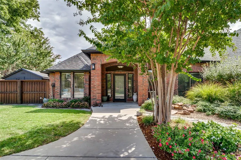 Photo 3 — 7710 NW 36th Street, Bethany, OK 73008
