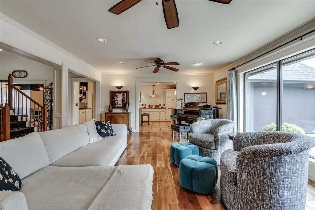 Photo 12 — 7710 NW 36th Street, Bethany, OK 73008